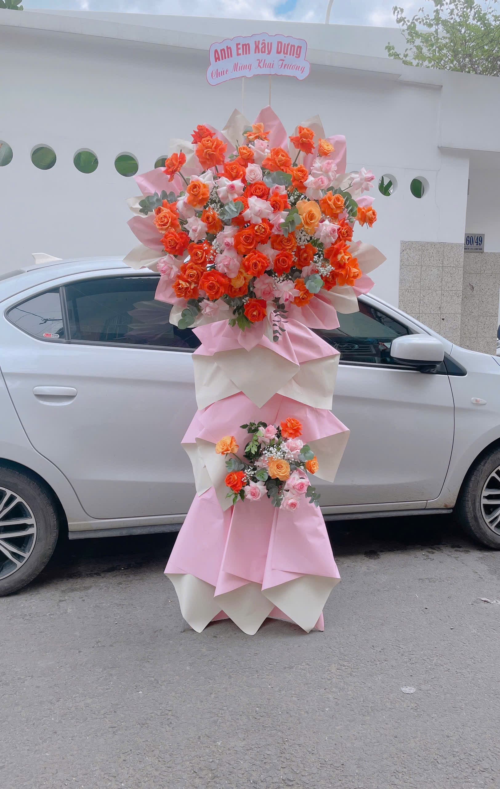 kệ khai trương truyền thống 