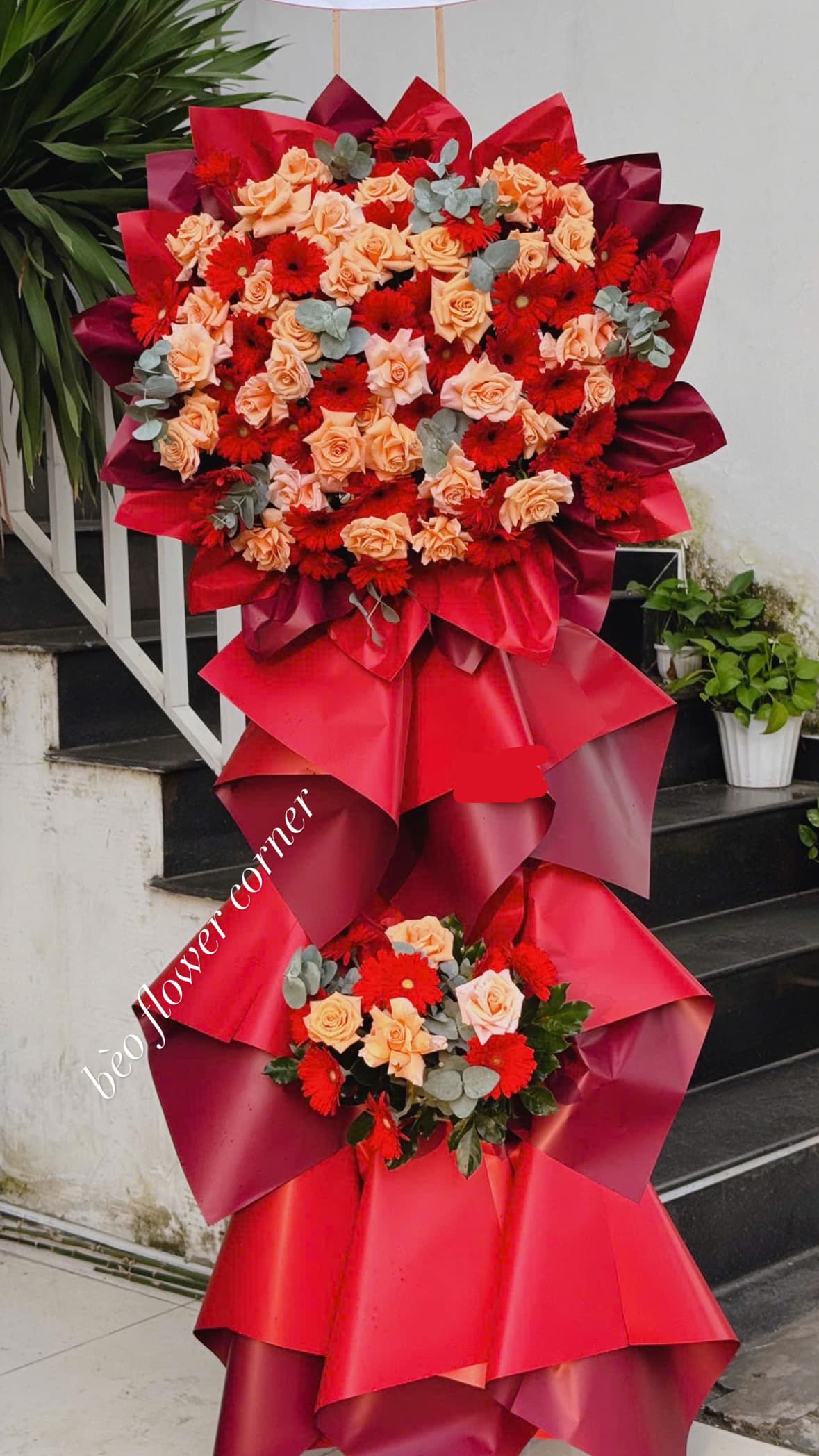 kệ khai trương truyền thống 